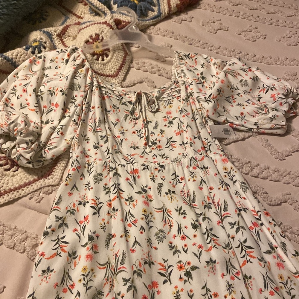 NWT FREE W/ any purchase  XS Old Navy maxi dress